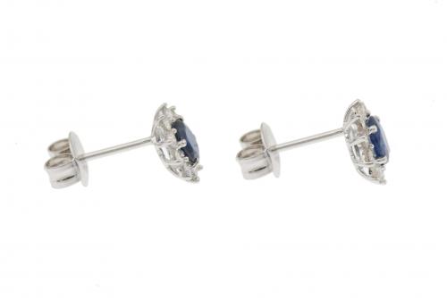 DIAMOND ANS SAPPHIRE ROSETTE EARRINGS.