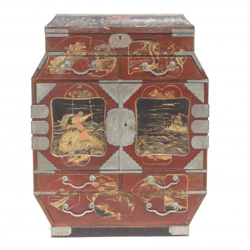 SMALL JAPANESE CABINET, MEIJI ERA, EARLY C20th.