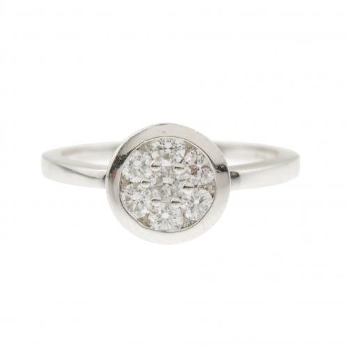 DIAMOND ROSETTE RING.