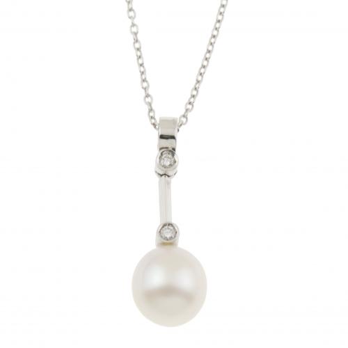 DIAMOND AND AUSTRALIAN PEARL PENDANT.