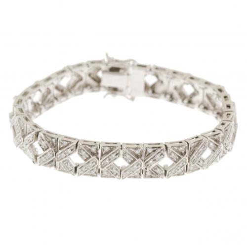 ART DECO STYLE DIAMOND BRACELET.