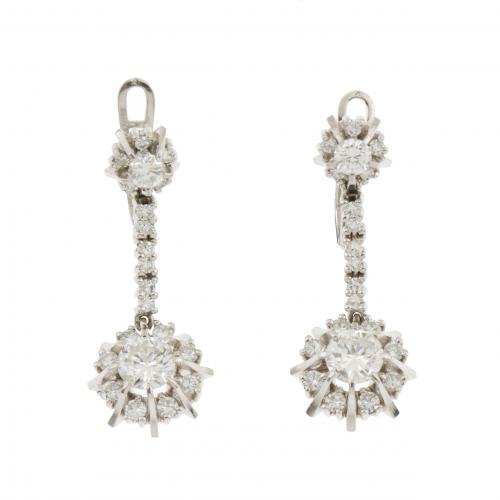 DIAMOND DROP EARRINGS. 