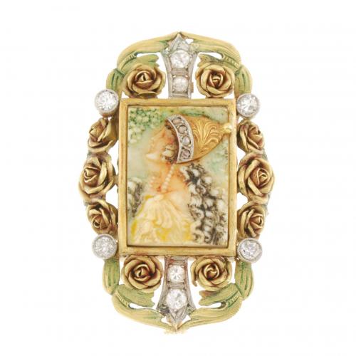 ATTRIBUTED TO R. FUSET I GRAU. "NOUCENTISTA" BROOCH-PENDANT, CIRCA 1930.