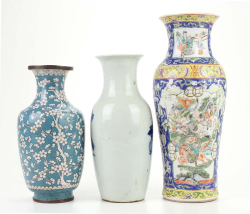 THREE CHINESE VASES, C19th-C20th. 