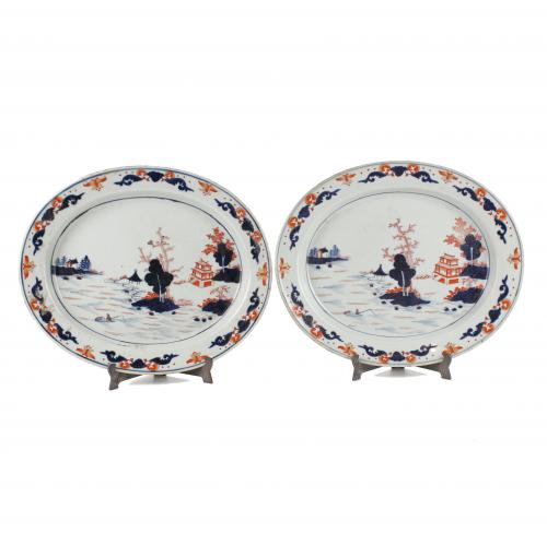 PAIR OF THREE IMARI PLATES, C19th. 