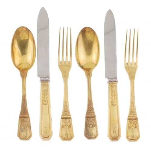 SET OF GOLD PLATED SILVER BARCELONA DESSERT CUTLERY. MID C20th.