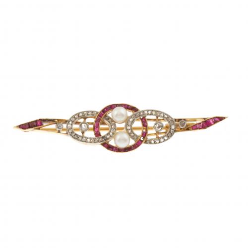 BROOCH EARLY C20th.