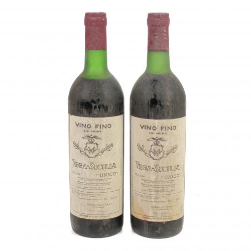 DOS BOTELLAS DE 1948, VEGA SICILIA, UNICO, ESPAÑA. 