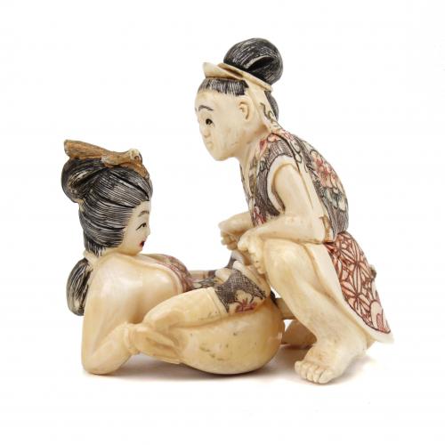 JAPANESE SMALL EROTIC MOVING FIGURES, C20th.