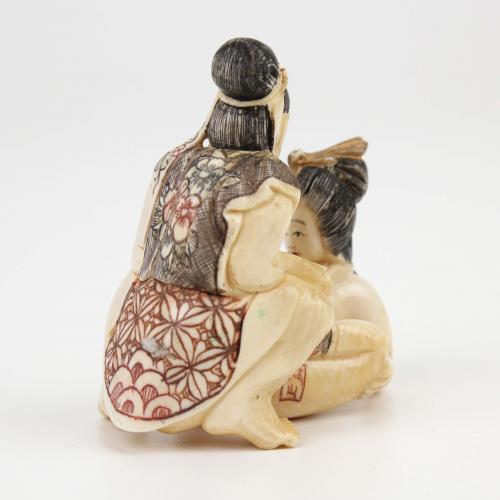 JAPANESE SMALL EROTIC MOVING FIGURES, C20th.