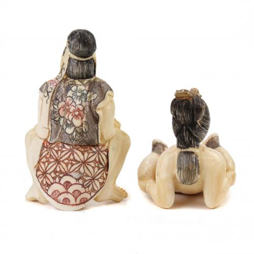 JAPANESE SMALL EROTIC MOVING FIGURES, C20th.