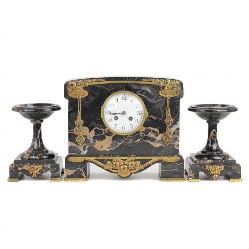 FRENCH ART DECO CLOCK WITH TWO ORNAMENTS, CIRCA 1920.