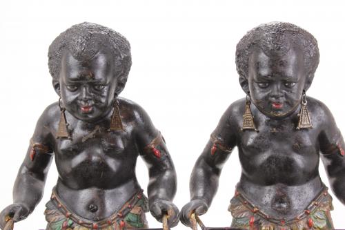 PAREJA DE "BLACKAMOORS", SEGUNDA MITAD SIGLO XIX. 