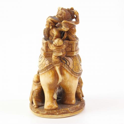 ESCUELA JAPONESA. PERÍODO MEIJI, SIGLO XIX. NETSUKE REPRESE