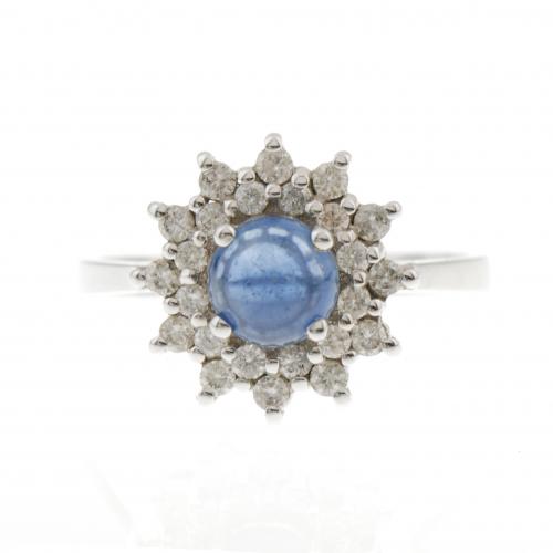 DIAMOND AND SAPPHIRE ROSETTE RING.