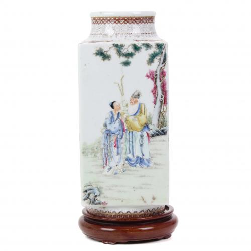 CHINESE VASE, CIRCA 1960.