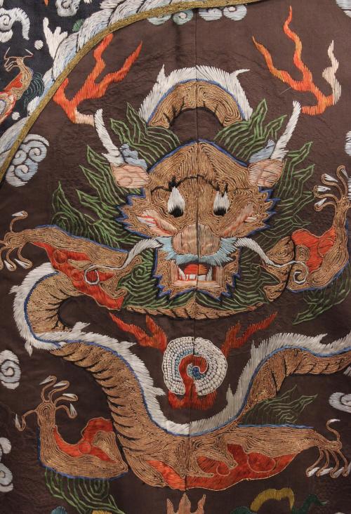 OUTSTANDING CHINESE  IMPERIAL JIFU DYNASTY ROBE, C19th.