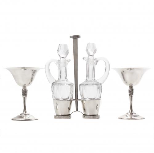 PAIR OF SILVER CAVA GLASSES AND OIL & VINEGAR CRUET, MID C20th.