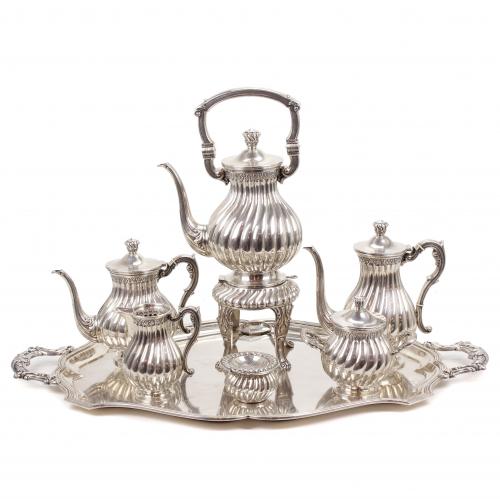 SPANISH SILVER COFFEE AND TEA SET WITH CLAW FOOT SAMOVAR, MID C20th.