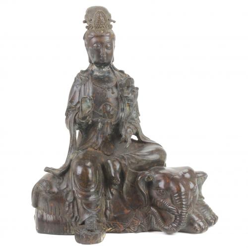 GUANYIN CHINA SENTADA SOBRE ELEFANTE, SIGLO XX.