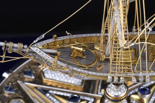 MODEL IN GOLD, DIAMONDS AND SAPPHIRES OF THE FRENCH SHIP "L