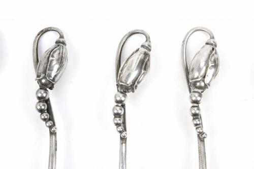 GEORG JENSEN (1866-1935). SET OF SIX SILVER TEASPOONS, 1915