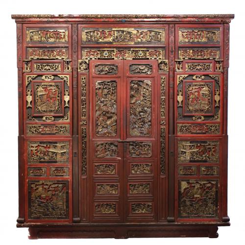 LARGE CHINESE WARDROBE, 20TH CENTURY