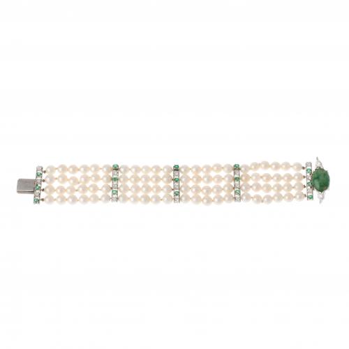 PEARLS, DIAMONDS AND ESMARALDS BRACELET, 20TH CENTURY.