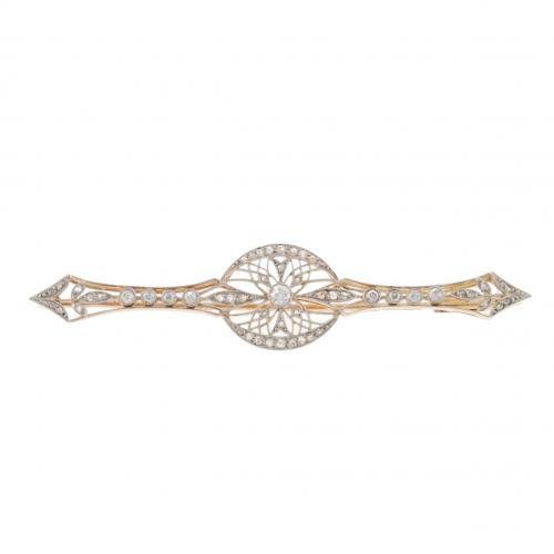 ART NOUVEAU BROOCH.