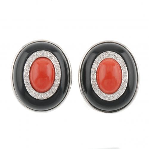 BUTTON EARRINGS.