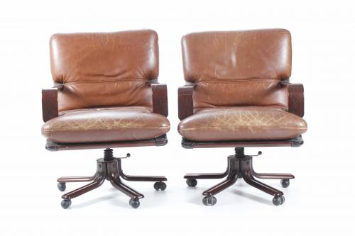 PAIR OF OFFICE SWIVEL CHAIRS, 1960&#39;s.