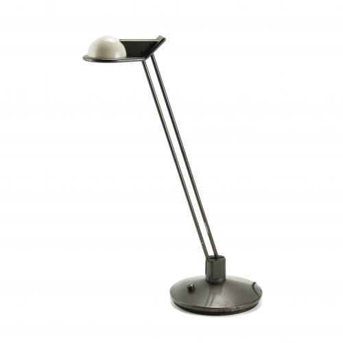 JOSEP LLUSCÀ (1948). "ANADE" TABLE LAMP.