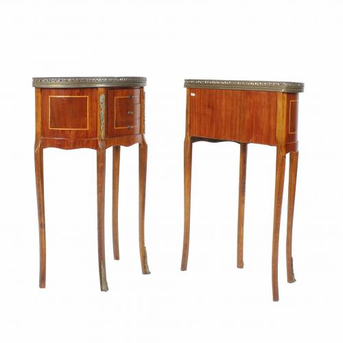 PAIR OF TRANSITION STYLE BEDSIDE TABLES, MID 20TH CENTURY.