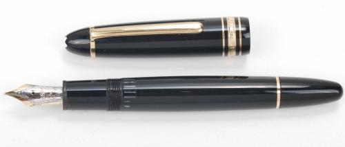 MONTBLANC. FOUNTAIN PEN. MEISTERSTÜCK. GOLDEN CLASSIQUE. 