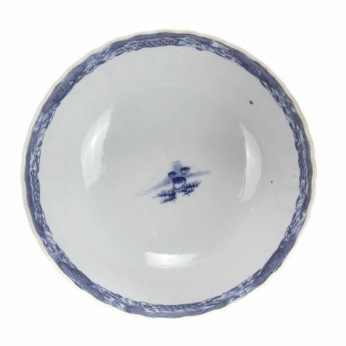 CHINESE BOWL, QING DYNASTY, 18TH CENTURY.