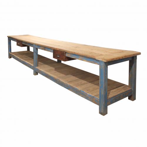 LARGE INDUSTRIAL TABLE, LAST THIRD 20TH CENTURY.