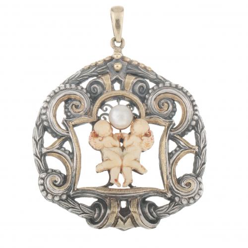 SUNYER JEWELLERS. DEVOTIONAL PENDANT.