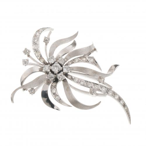 MATT WHITE GOLD AND DIAMONDS BROOCH.