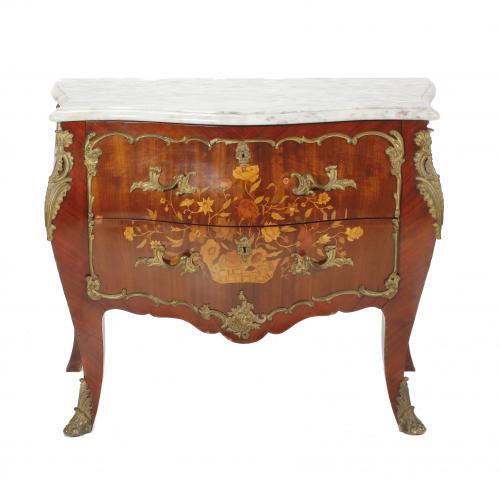 SPANISH LOUIS XV STYLE CHEST OF DRAWERS, MID 20TH CENTURY.