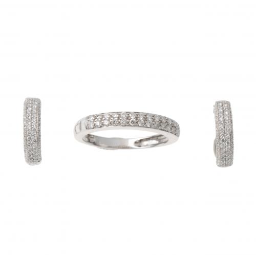 JUEGO DE PENDIENTES CRIOLLAS Y ANILLO PAVÉ DIAMANTES.