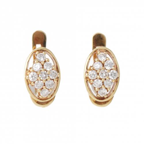 YELLOW GOLD AND DIAMONDS EARRINGS.