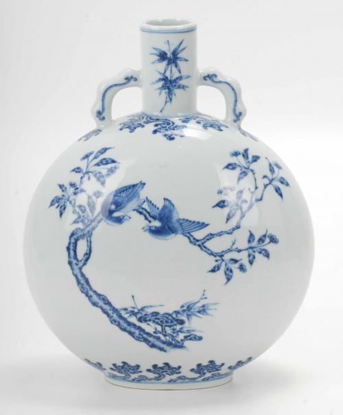 CHINESE VASE, QING DYNASTY, YONGZHENG OR QIANLONG, 18TH CEN