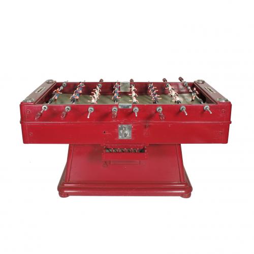 SPANISH MODEL TABLE FOOTBALL, 20TH CENTURY.