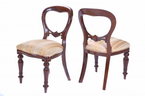 SET OF SIX VICTORIAN STYLE CHAIRS, MID 20TH CENTURY.