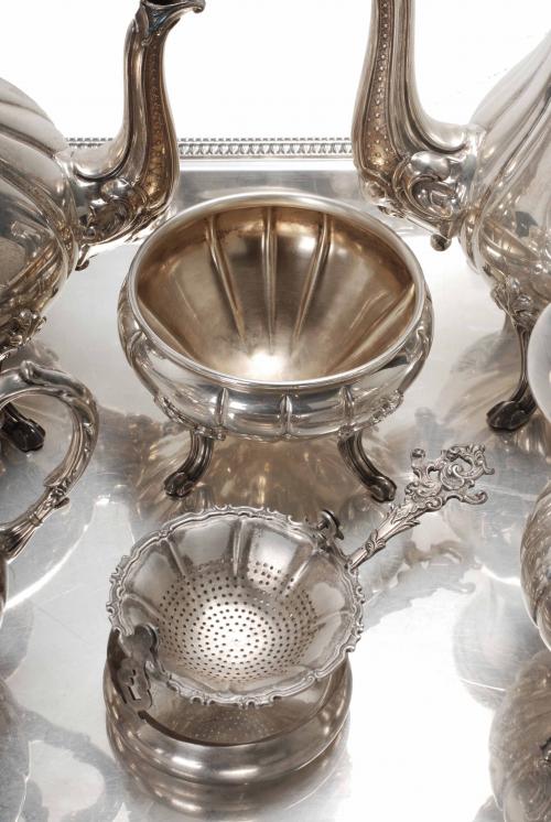 PERUVIAN SILVER TEA AND COFFEE SET, SECOND HALF OF THE 20TH