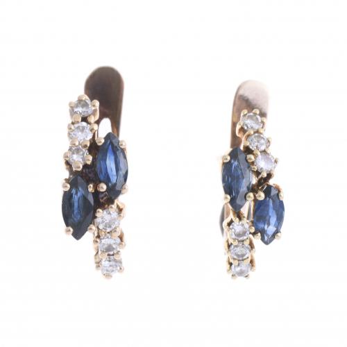 GOLD, SAPPHIRES AND DIAMONDS EARRINGS.