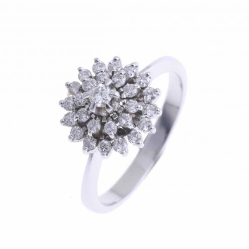 DIAMONDS ROSETTE RING.