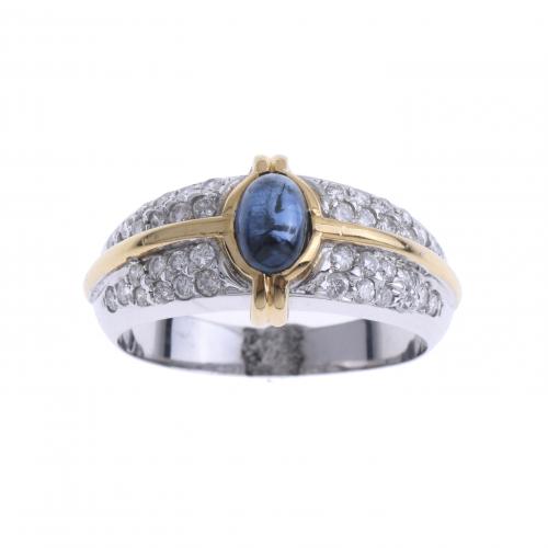 DIAMONDS AND SAPPHIRE RING.