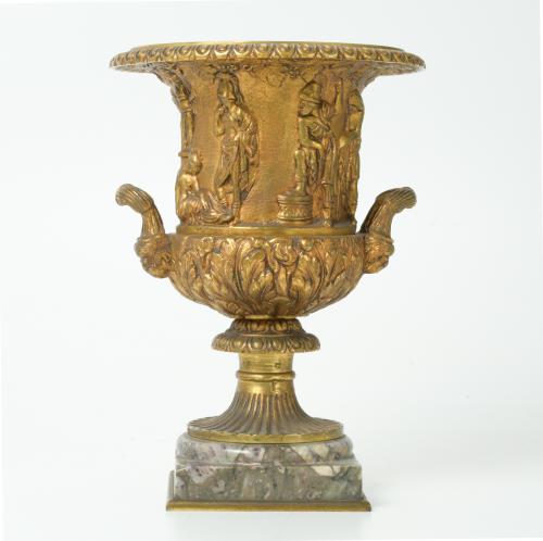 NEOCLASSICAL STYLE GOBLET, SECOND HALF 20TH CENTURY. 