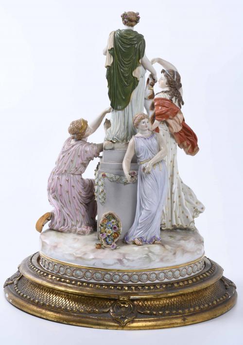 MEISSEN. LARGE GERMAN DECORATIVE CENTREPIECE WITH MYTHOLOGI